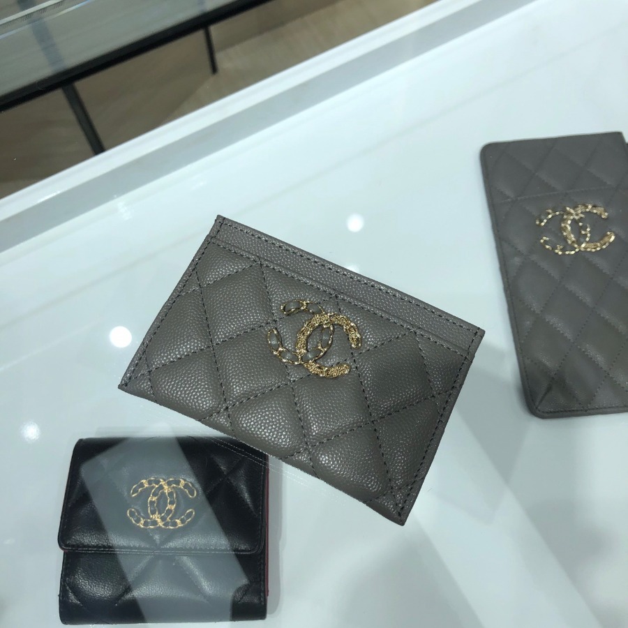 chanel 19 card holder, chanel small leather goods