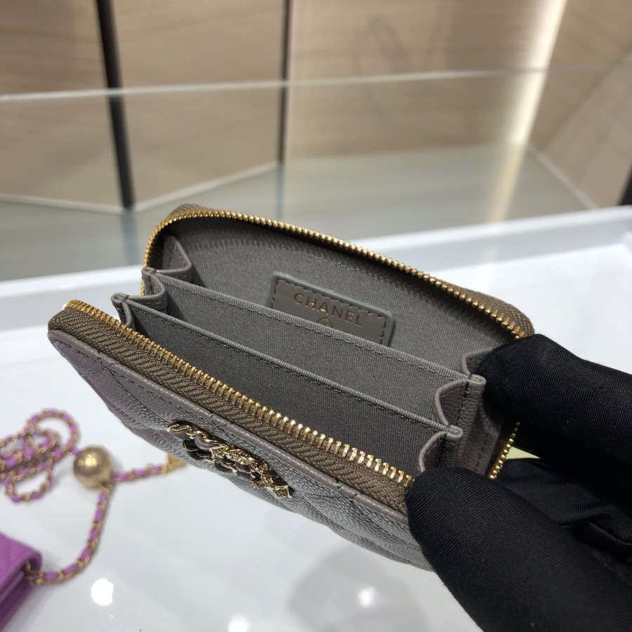 Chanel 19 zipped coin purse, CHANEL