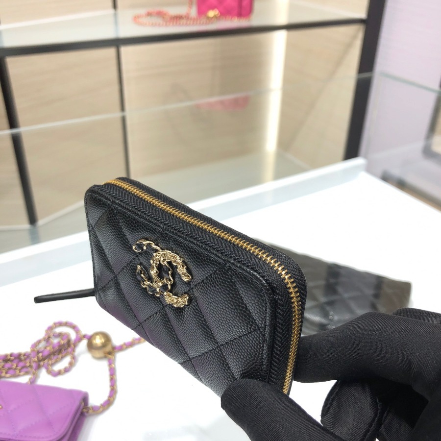Chanel 19 zipped coin purse, CHANEL