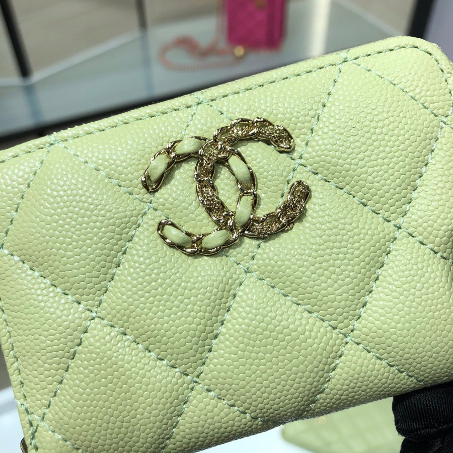 Chanel 19 zipped coin purse, CHANEL