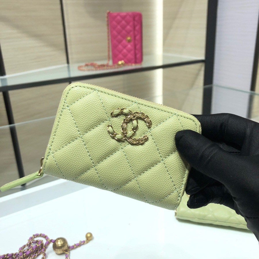 Chanel 19 zipped coin purse, CHANEL