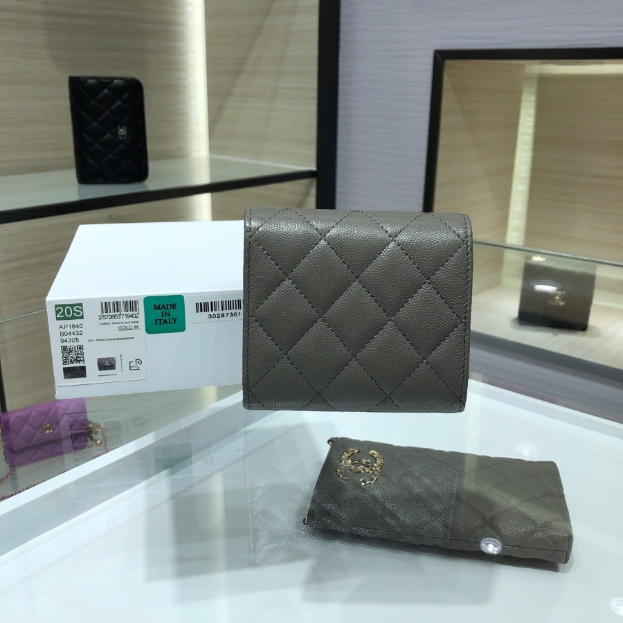 chanel 19 small flap wallet, CHANEL