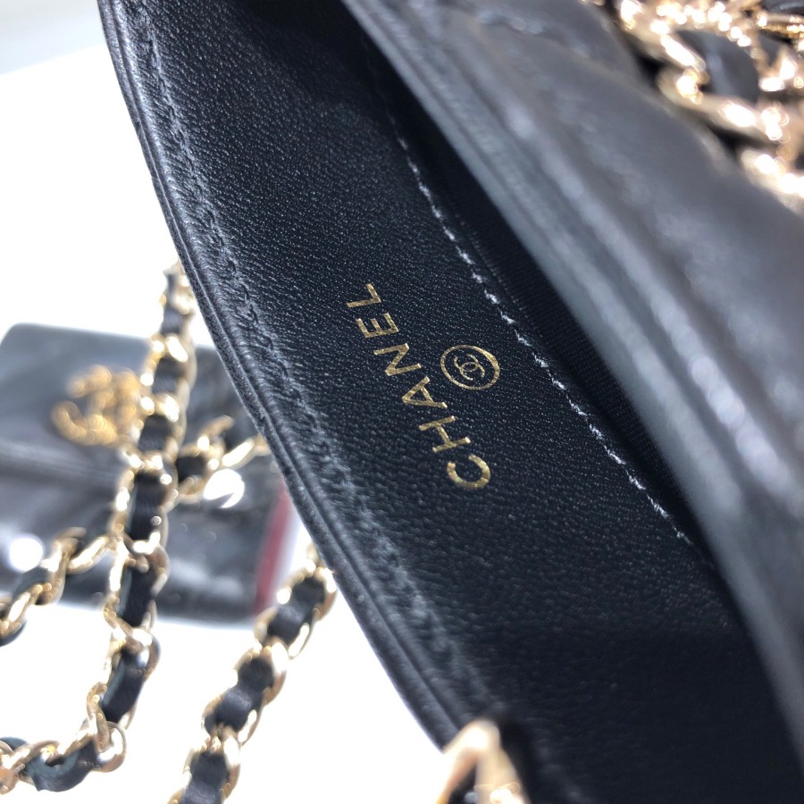 chanel 19 phone case with chain, CHANEL