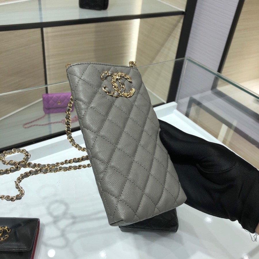 chanel 19 phone case with chain, CHANEL
