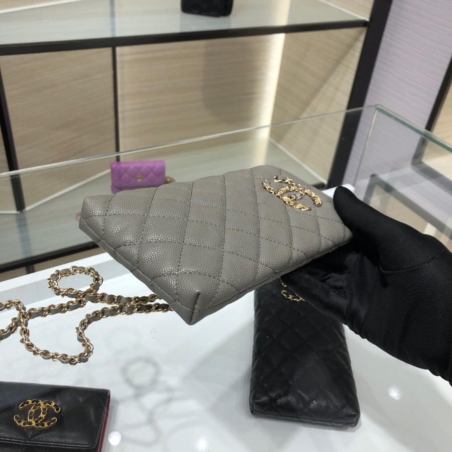 chanel 19 phone case with chain, CHANEL