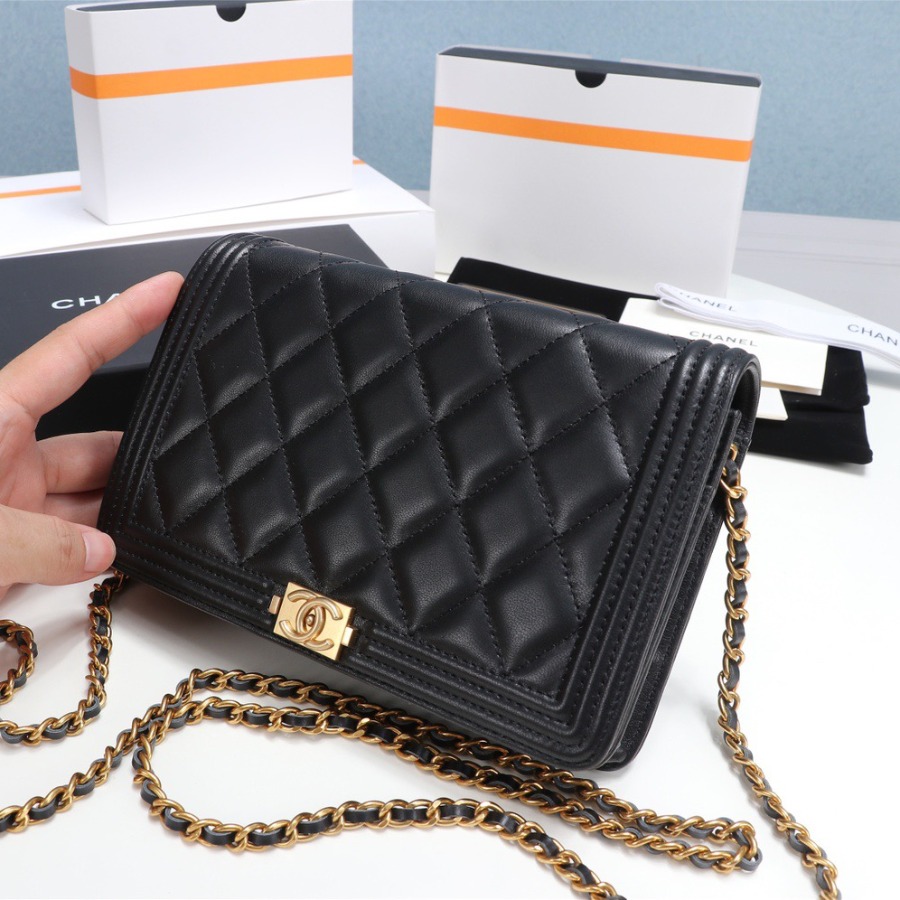 wallet on chain, CHANEL