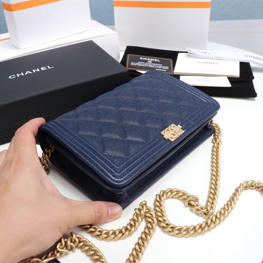 wallet on chain, CHANEL