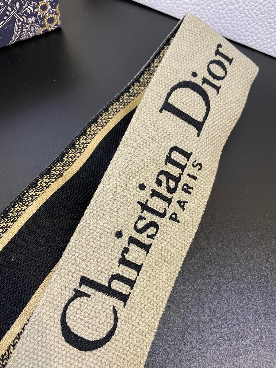 DIOR SHOULDER STRAP