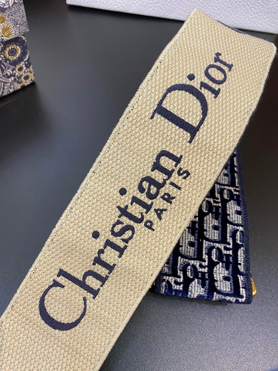DIOR SHOULDER STRAP