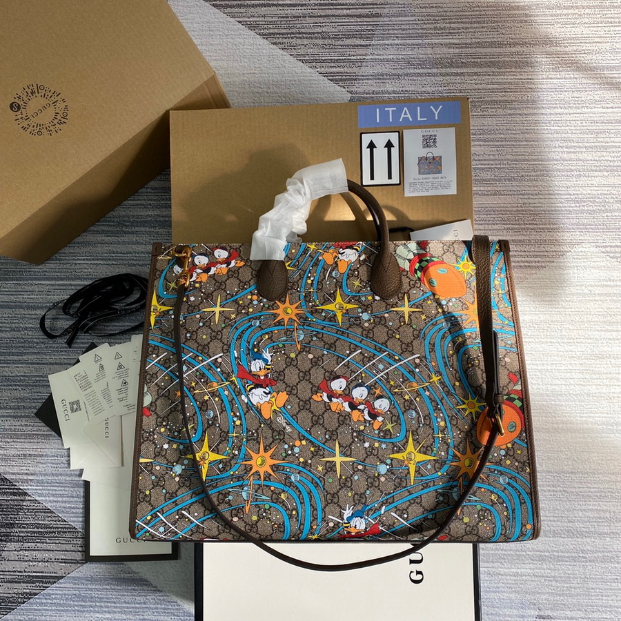650037 Disney x Gucci Donald Duck tote bag