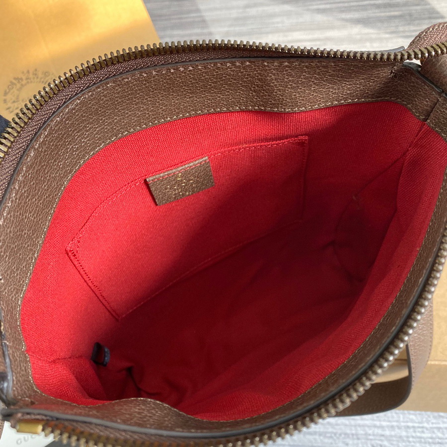 645054 Disney x Gucci Donald Duck messenger bag