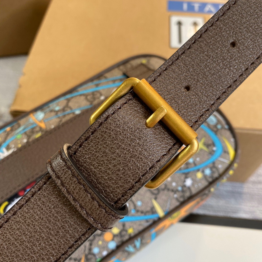 602695 Disney x Gucci Donald Duck print belt bag
