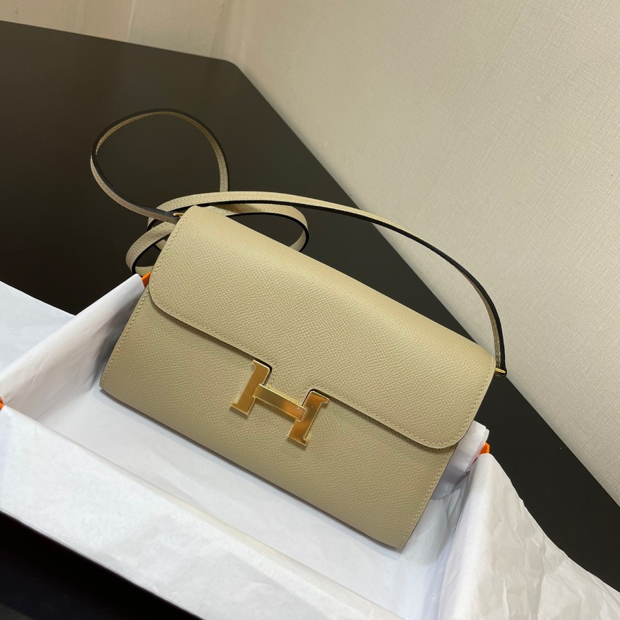 Constance Long To Go wallet, Hermes