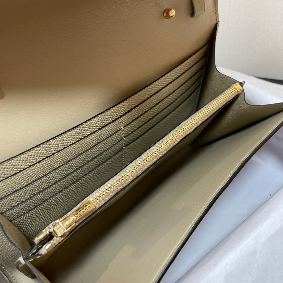 Constance Long To Go wallet, Hermes