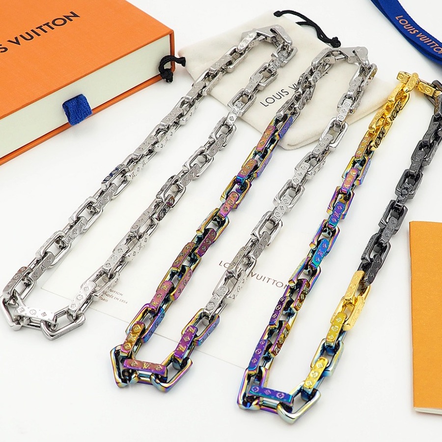Necklaces, Louis Vuitton LV