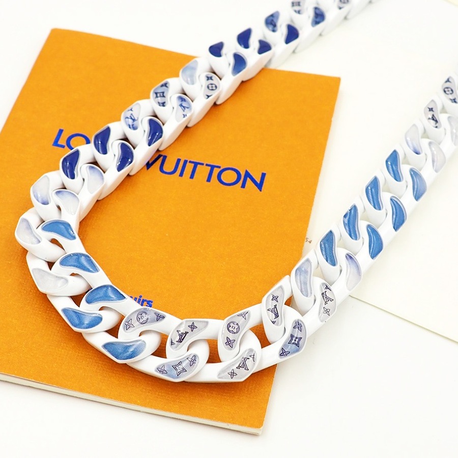Necklaces, Louis Vuitton LV