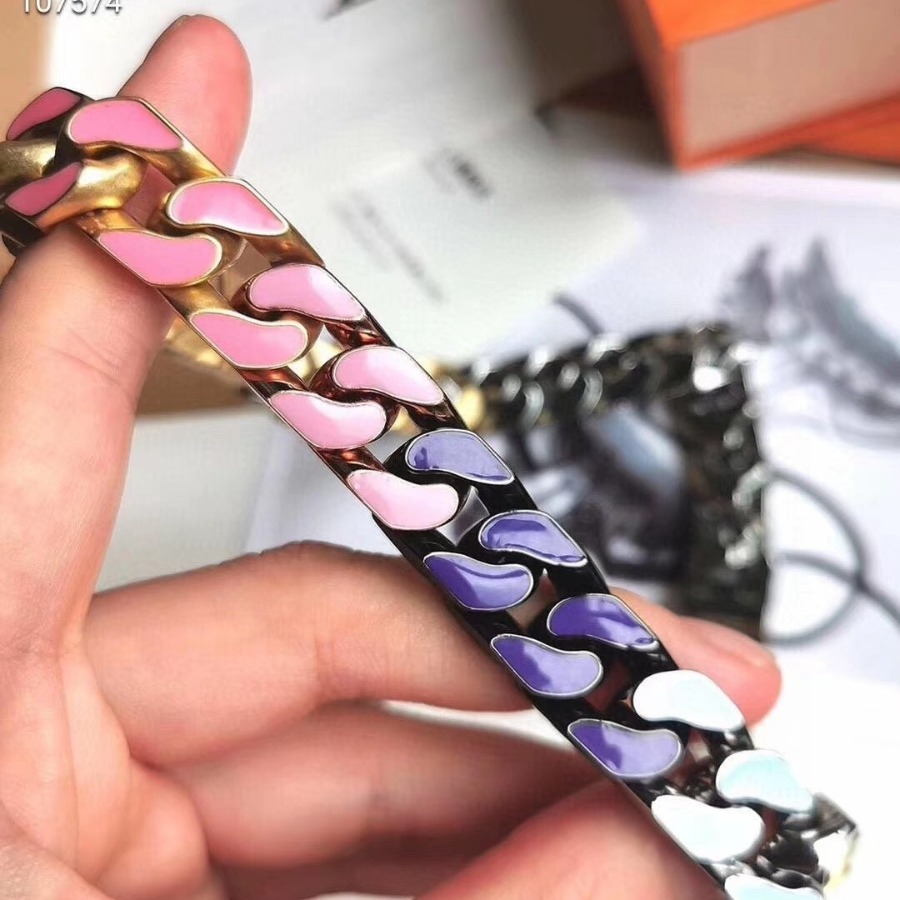 Necklaces, Louis Vuitton LV