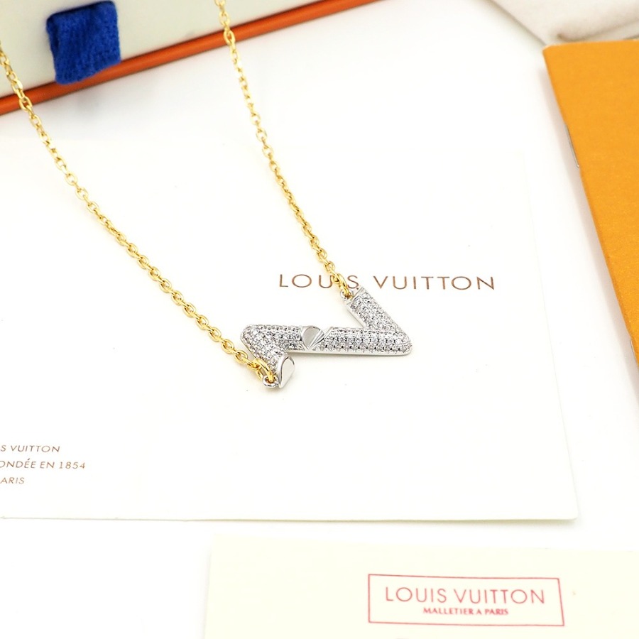 Necklaces and Pendants, Louis Vuitton LV