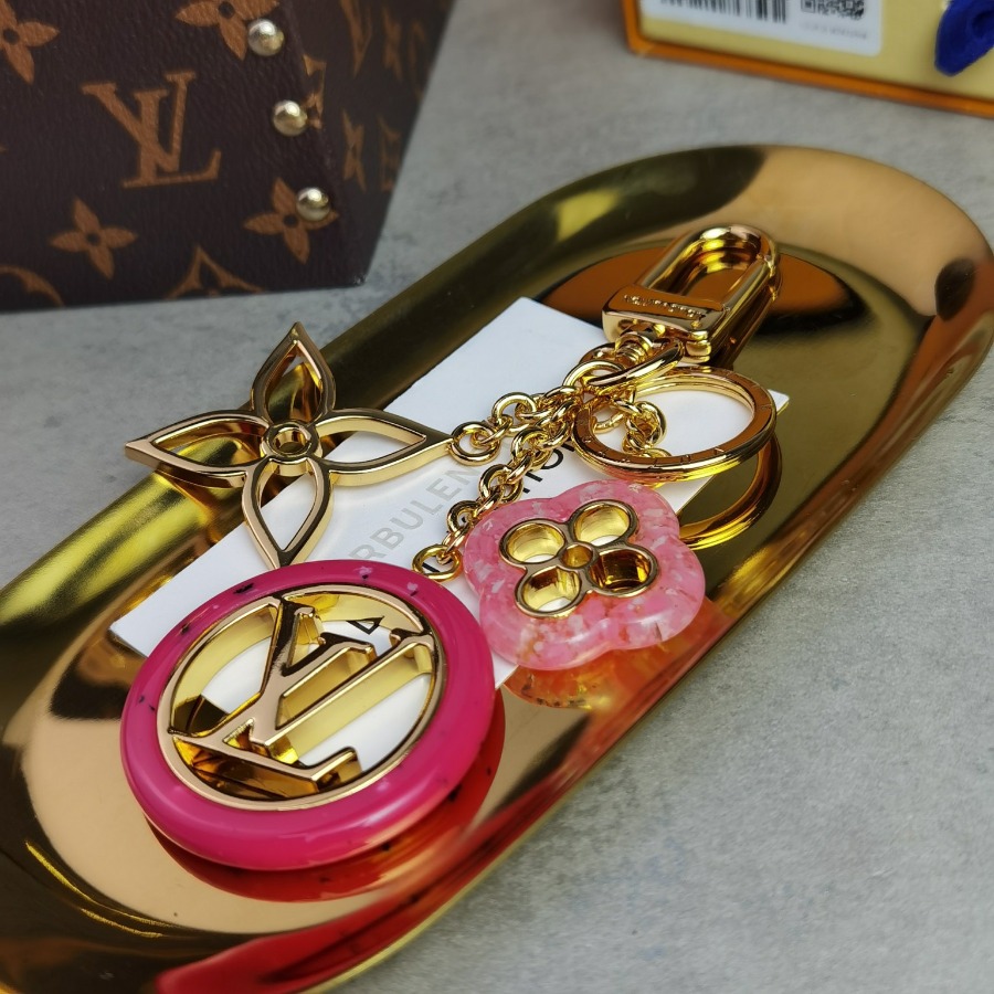Louis Vuitton LV, key chain