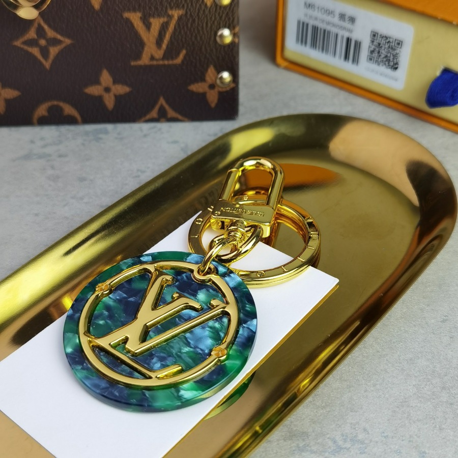 Louis Vuitton LV, key chain