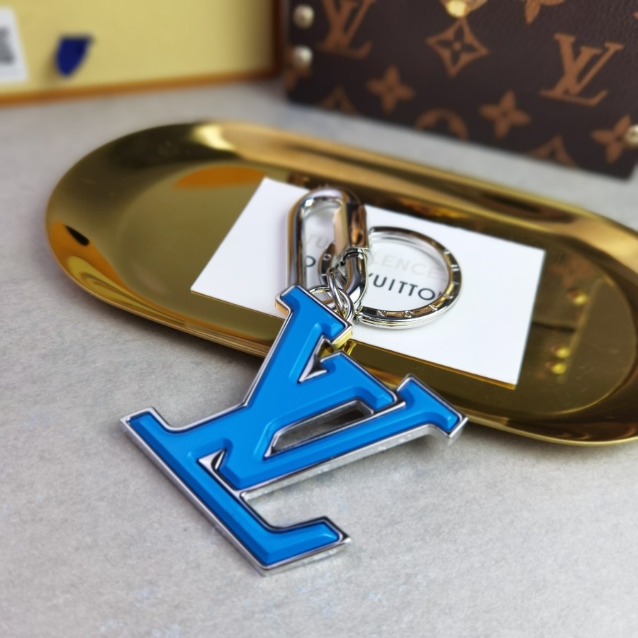 Louis Vuitton LV, key chain