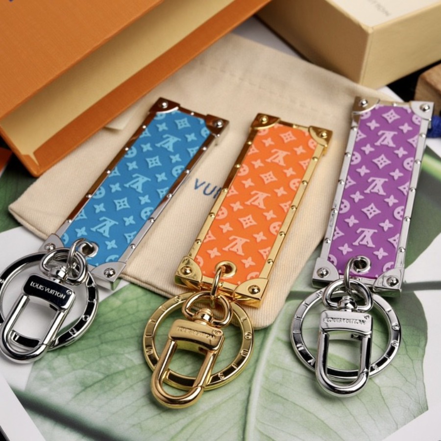 Louis Vuitton LV, key chain