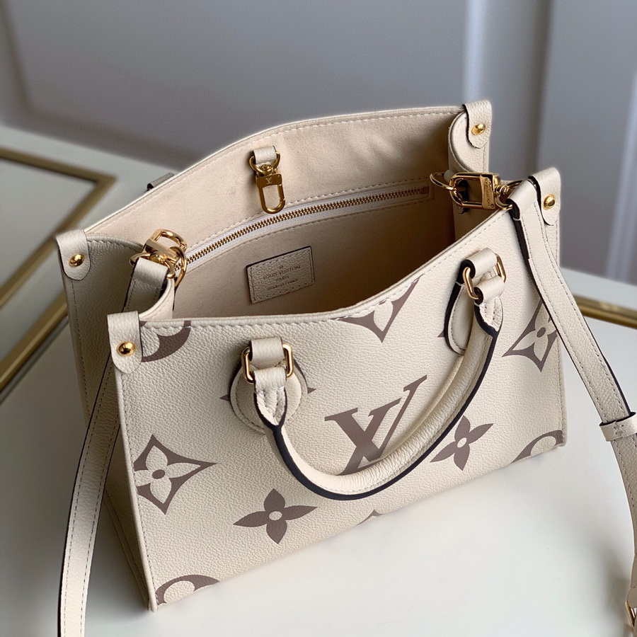 M45654  ONTHEGO PM, Louis Vuitton LV