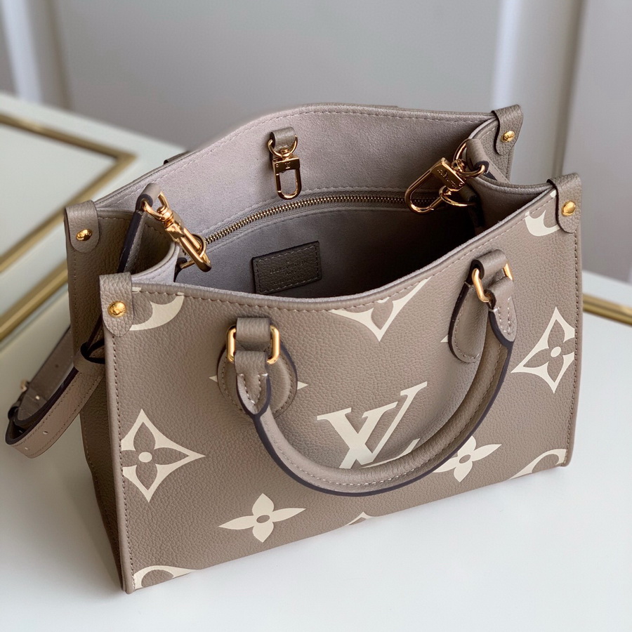 M45779  ONTHEGO PM, Louis Vuitton LV