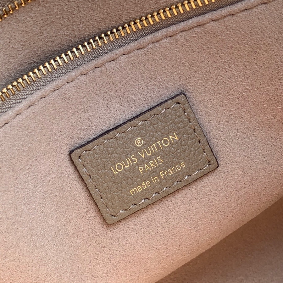 M45779  ONTHEGO PM, Louis Vuitton LV