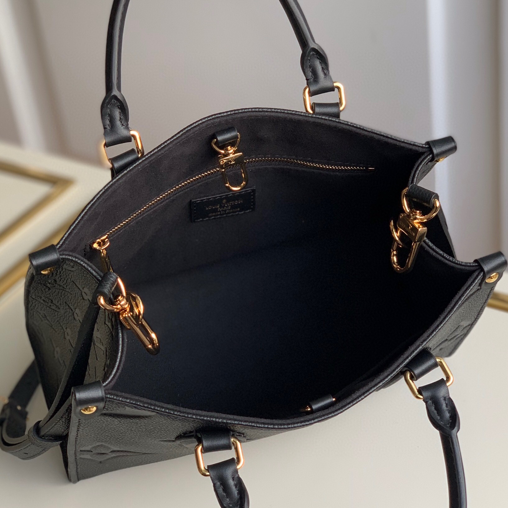 M45653  ONTHEGO PM, Louis Vuitton LV
