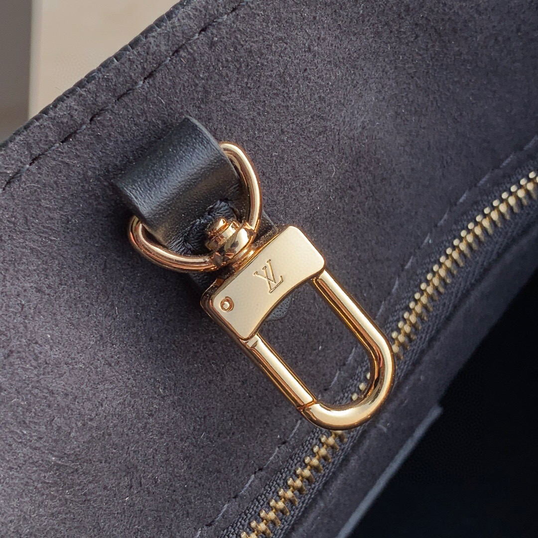 M45653  ONTHEGO PM, Louis Vuitton LV
