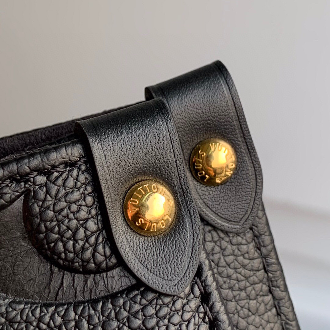 M45653  ONTHEGO PM, Louis Vuitton LV