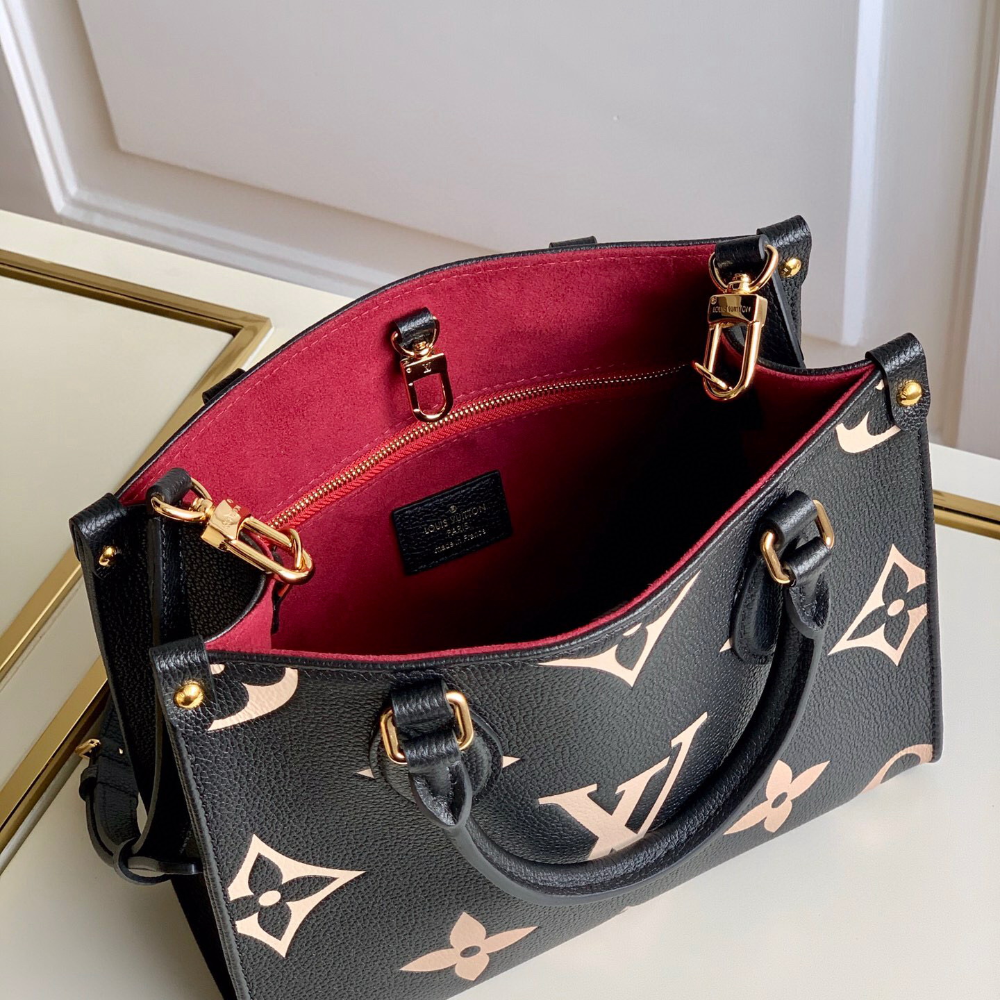 M45659  ONTHEGO PM, Louis Vuitton LV