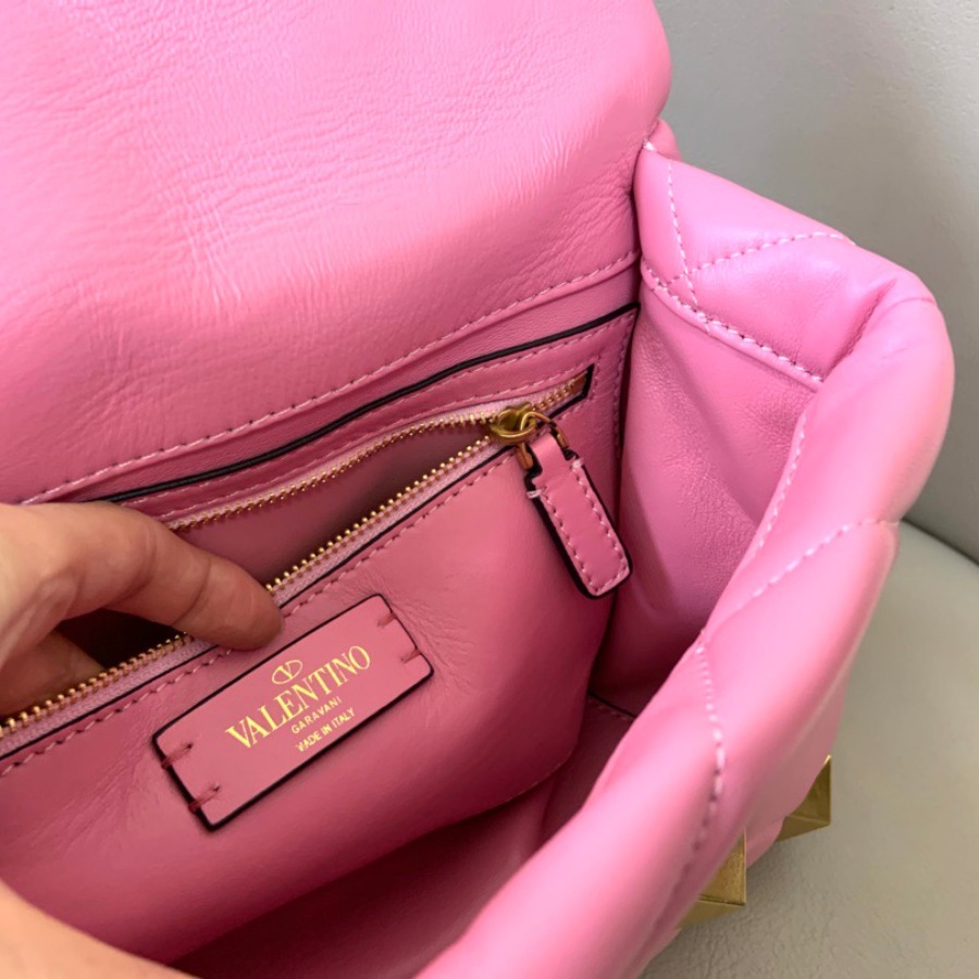 MEDIUM ROMAN STUD THE SHOULDER BAG IN NAPPA WITH CHAIN, Valentino bag