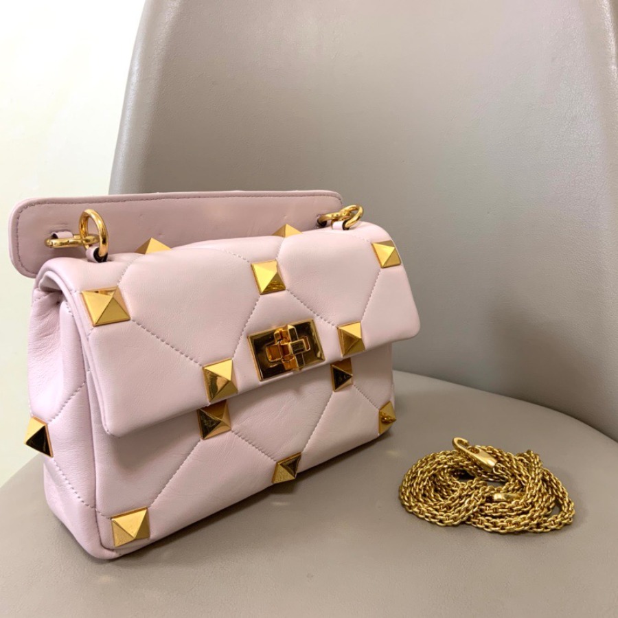 MEDIUM ROMAN STUD THE SHOULDER BAG IN NAPPA WITH CHAIN, Valentino bag