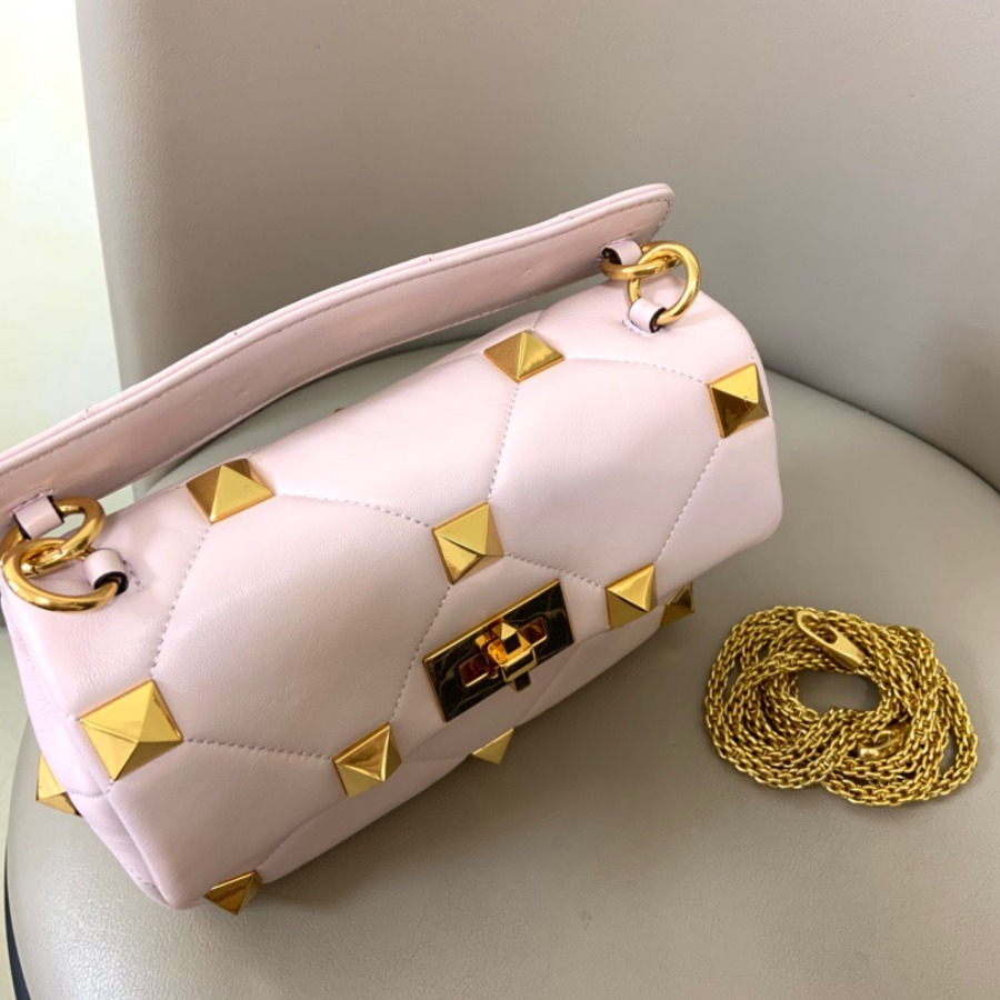MEDIUM ROMAN STUD THE SHOULDER BAG IN NAPPA WITH CHAIN, Valentino bag