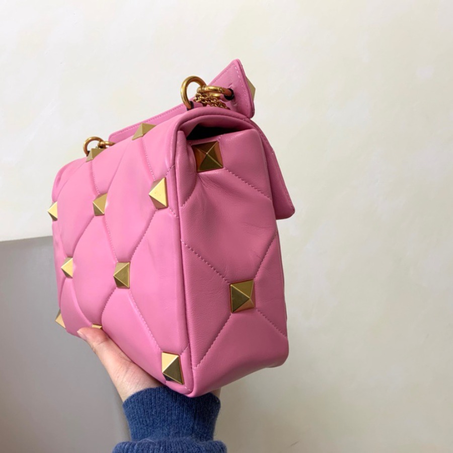 LARGE ROMAN STUD THE SHOULDER BAG IN NAPPA WITH CHAIN,  Valentino bag