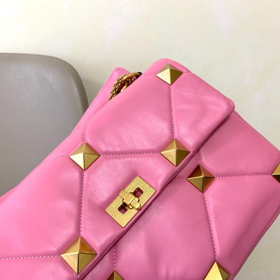 LARGE ROMAN STUD THE SHOULDER BAG IN NAPPA WITH CHAIN,  Valentino bag