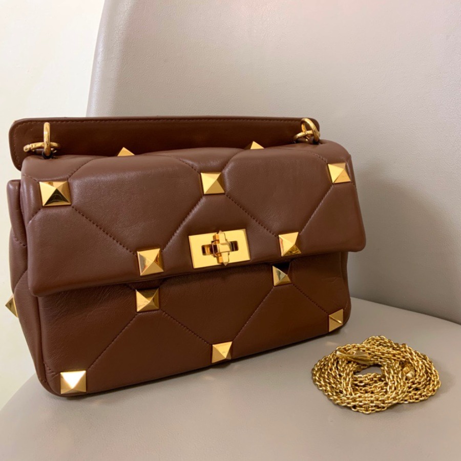 LARGE ROMAN STUD THE SHOULDER BAG IN NAPPA WITH CHAIN,  Valentino bag