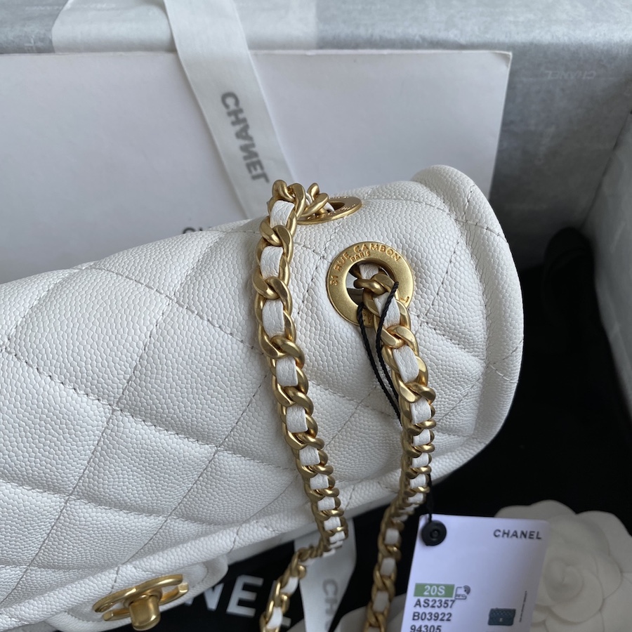 AS2357 flap bag chanel