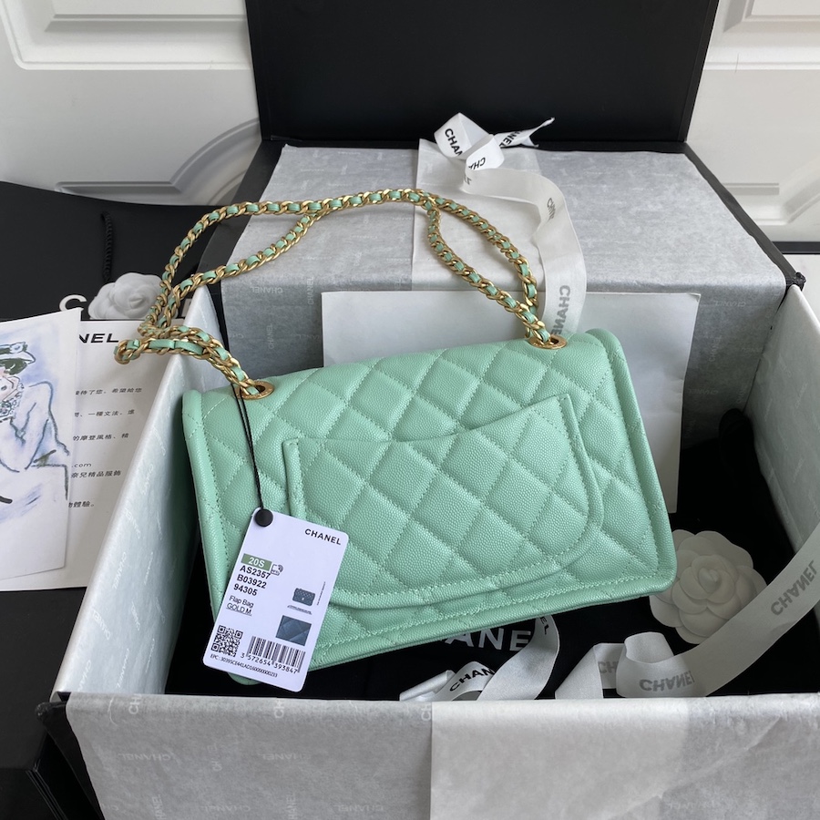 AS2357 flap bag chanel