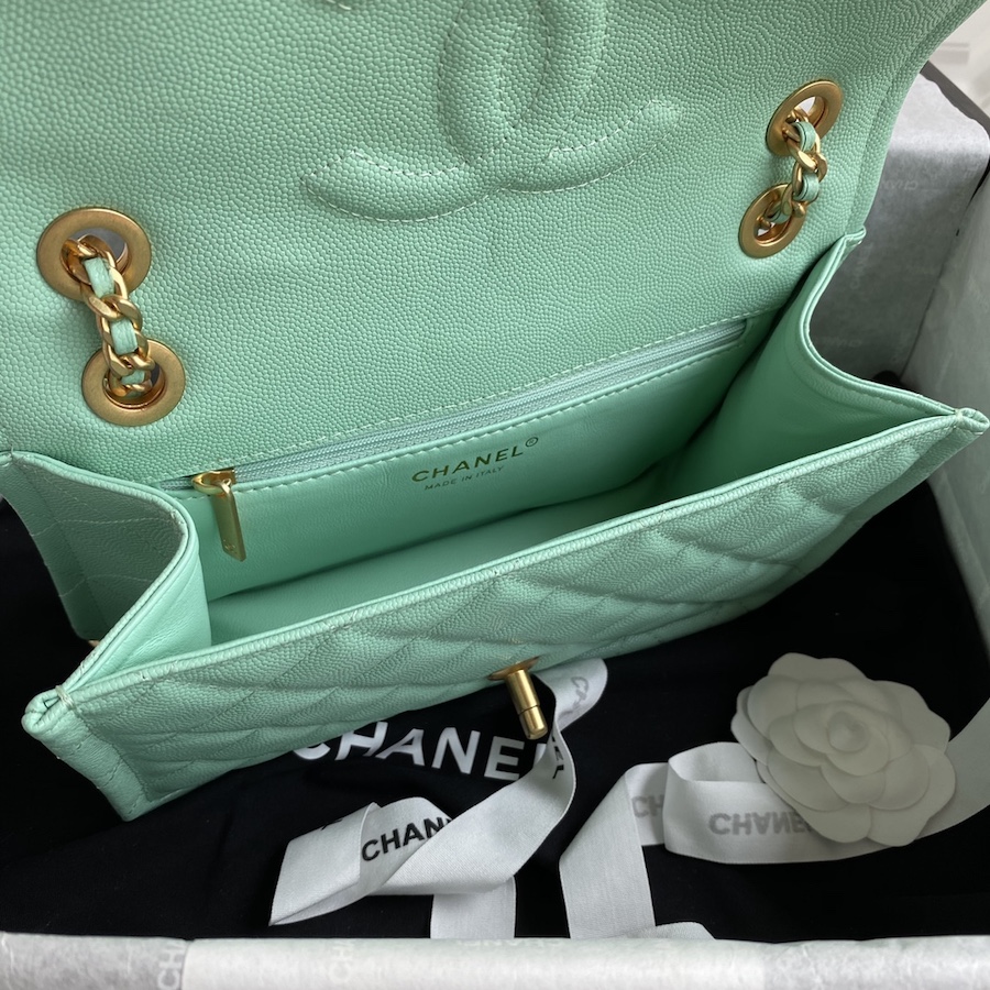AS2357 flap bag chanel