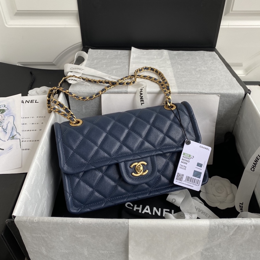 AS2357 flap bag chanel