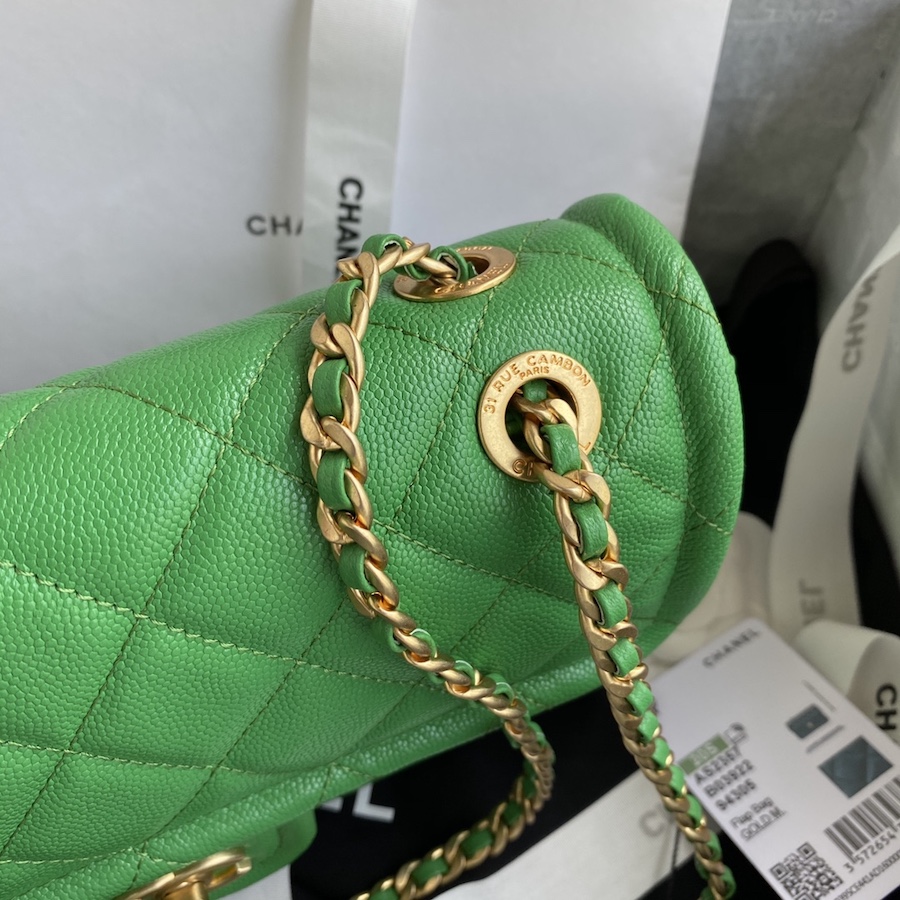 AS2357 flap bag chanel
