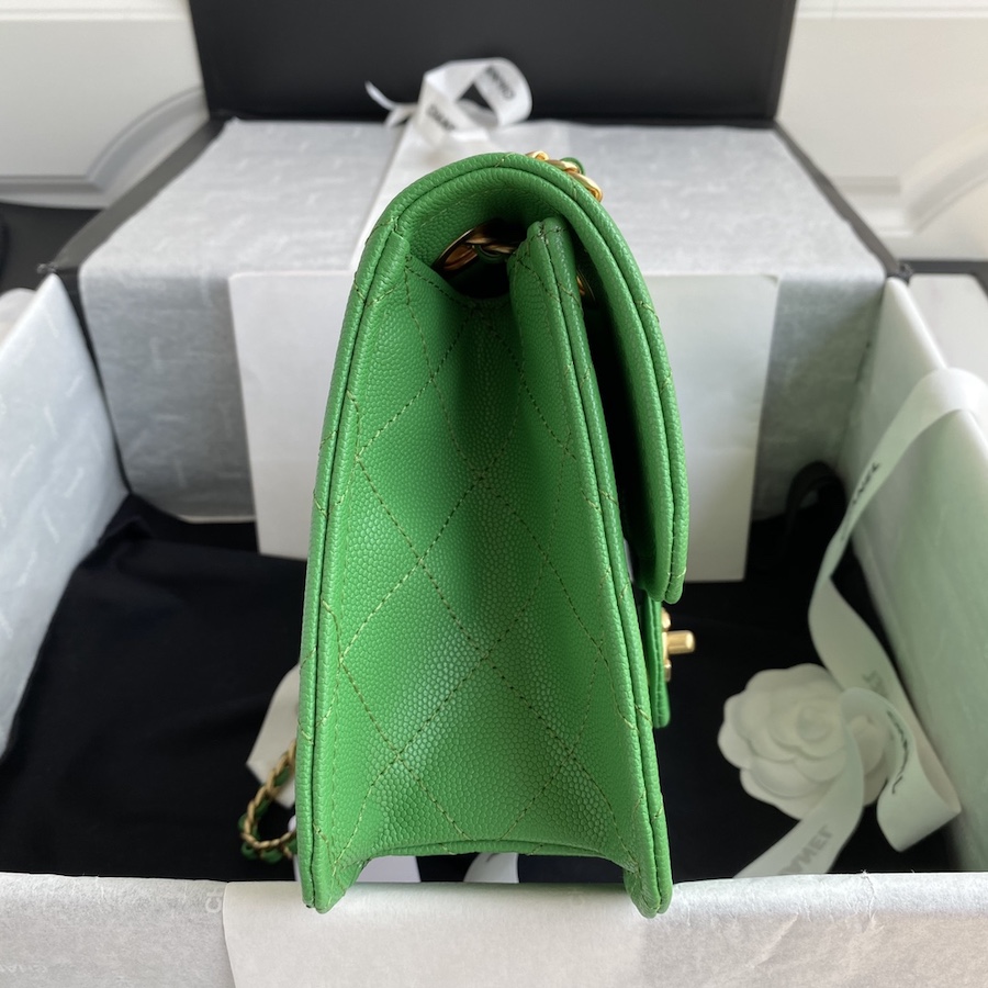 AS2357 flap bag chanel