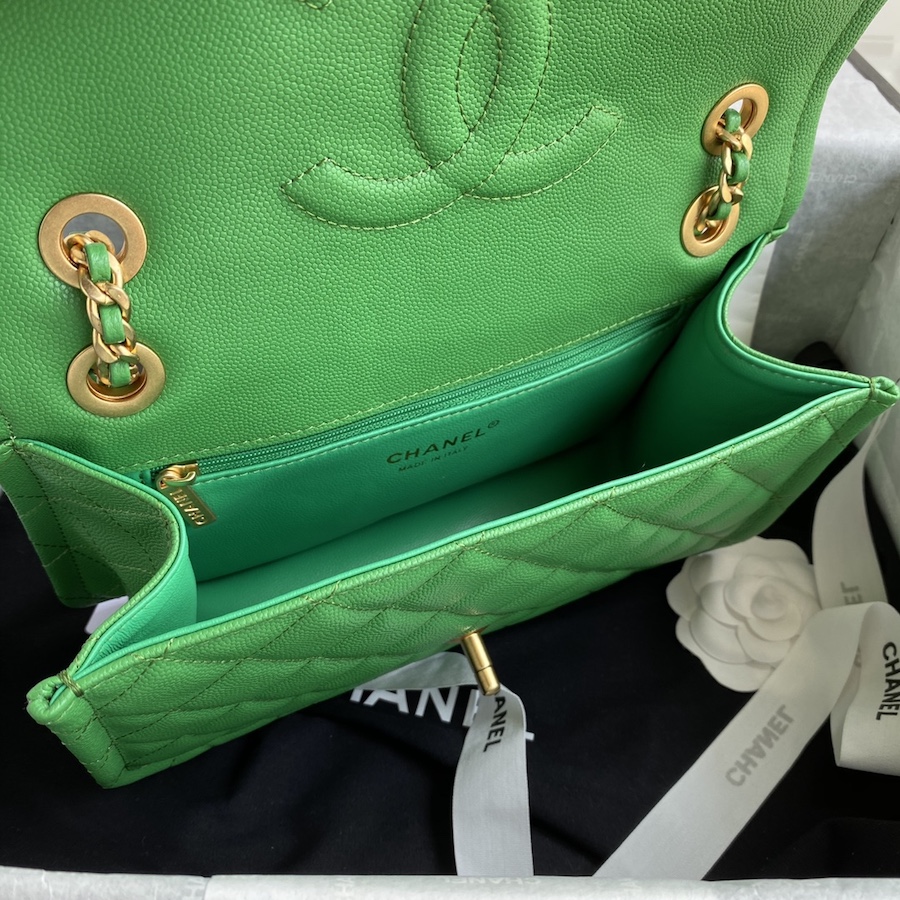 AS2357 flap bag chanel
