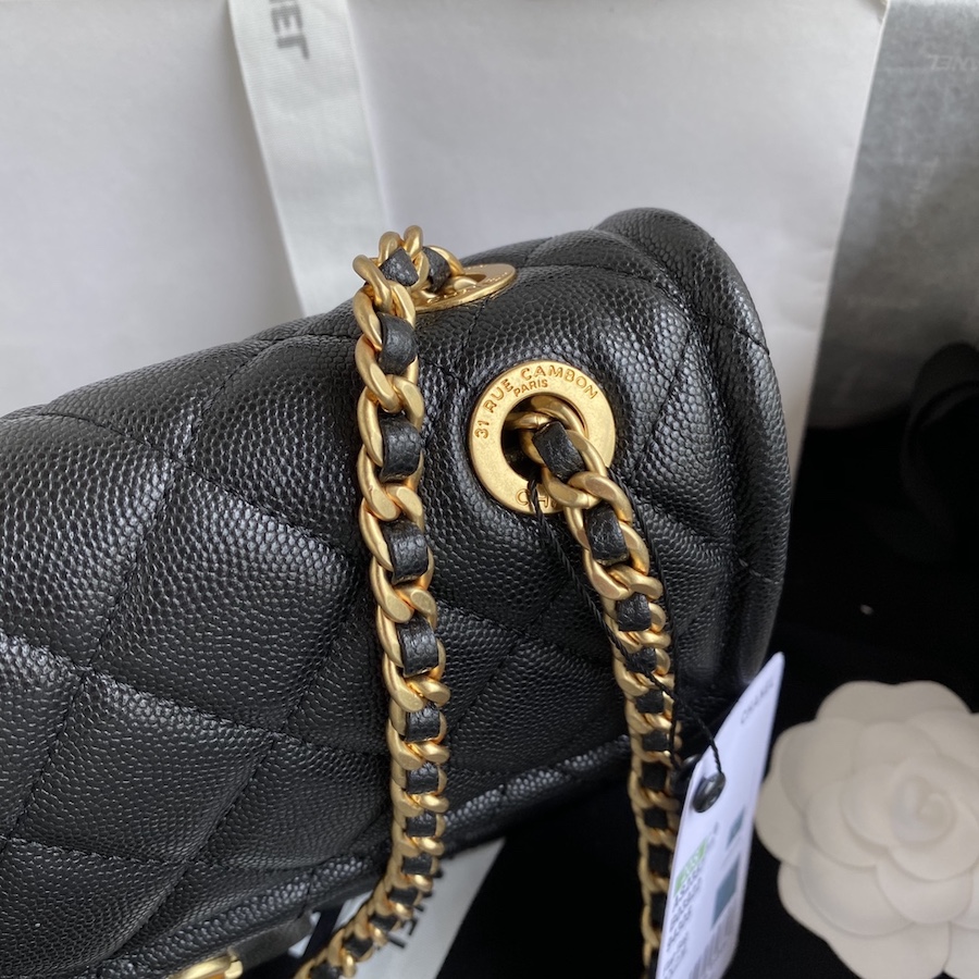 AS2357 flap bag chanel