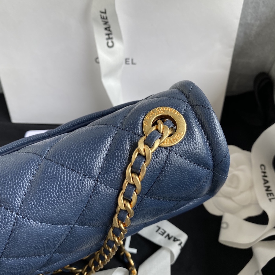 AS2356 small flap bag chanel