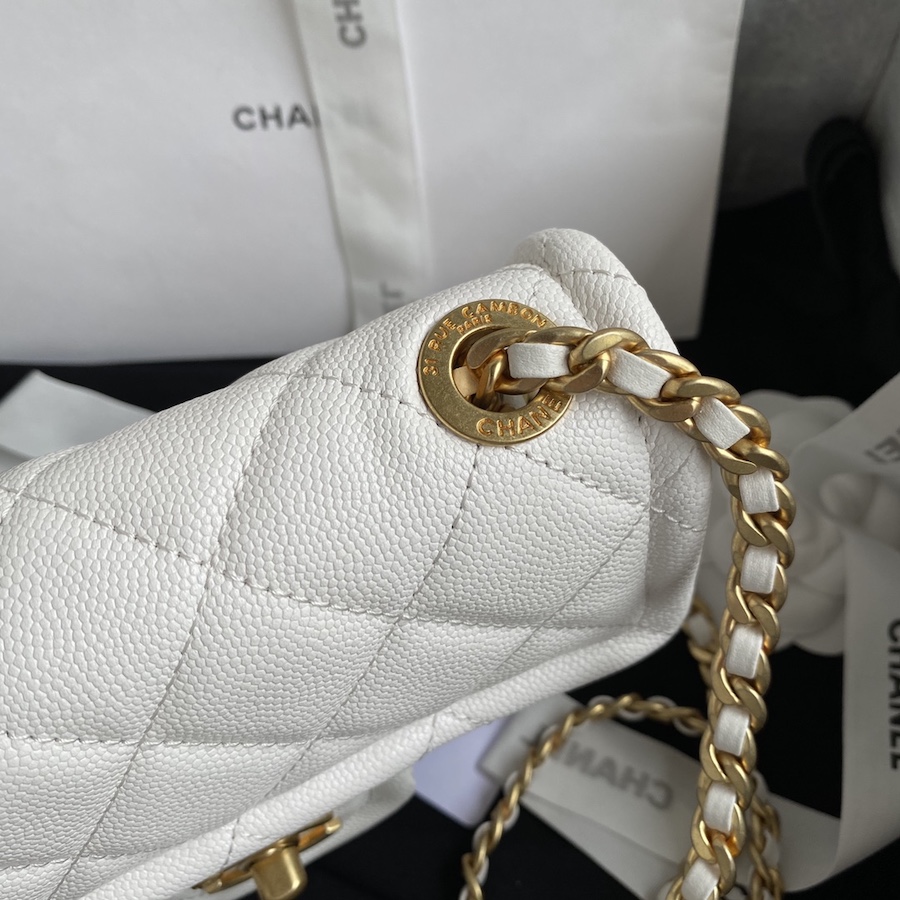 AS2356 small flap bag chanel
