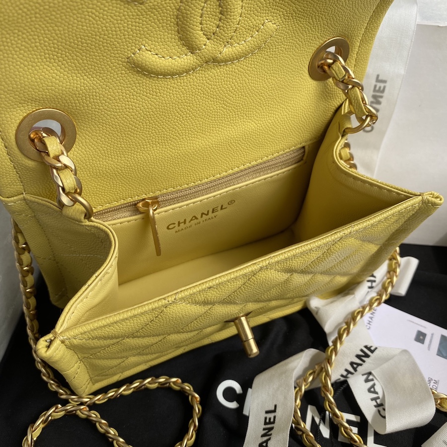 AS2356 small flap bag chanel